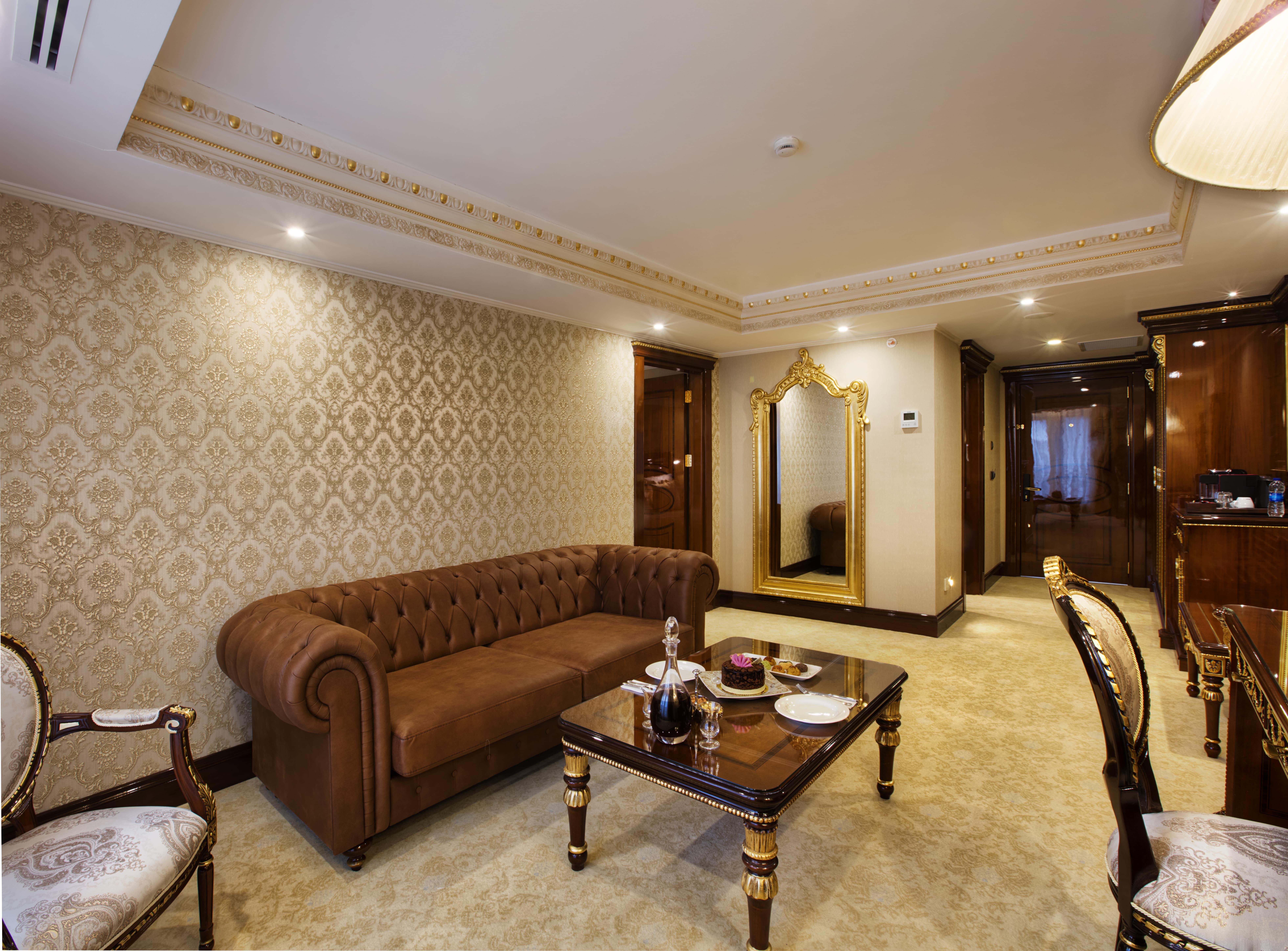 Ottoman'S Life Hotel Deluxe Istanbul Exterior photo A suite at the hotel